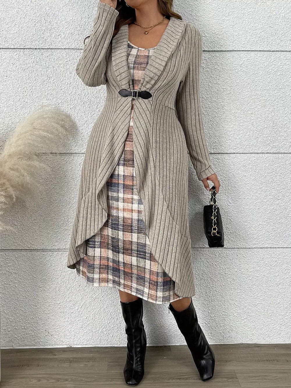 Forever 21 Fall Winter Pleated Long-Sleeve Knit Cardigan Coat and Dress Set